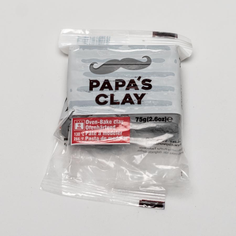 Packaging of Papas Clay